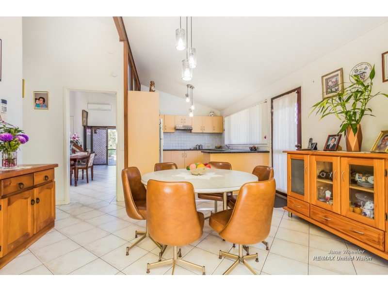 29 Donnington Street, Carindale QLD 4152