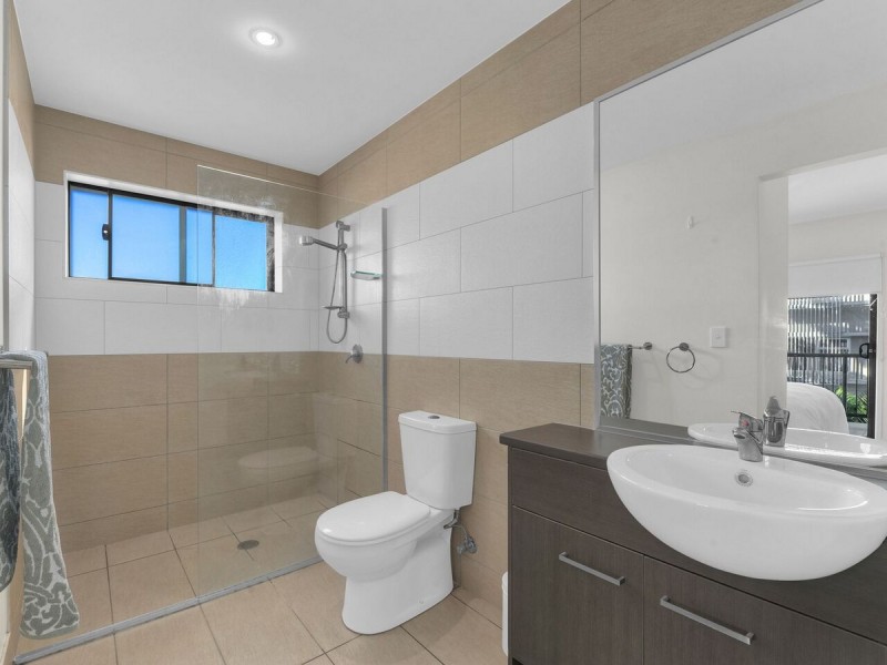 9/147 Baringa Street, Morningside QLD 4170