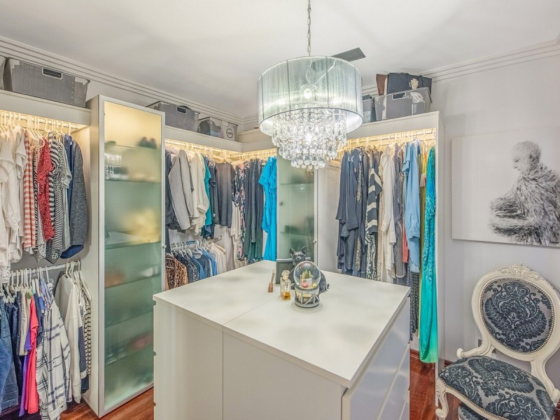 17 Colington Street, Mansfield QLD 4122