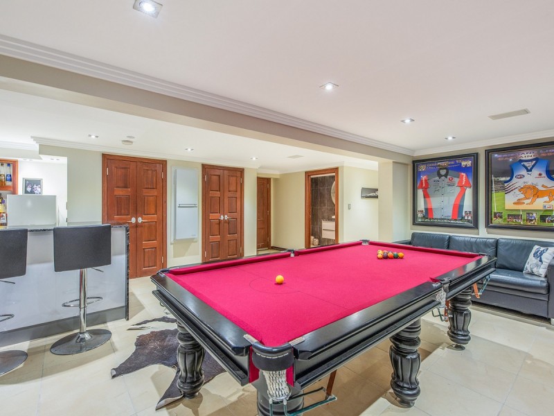 17 Colington Street, Mansfield QLD 4122