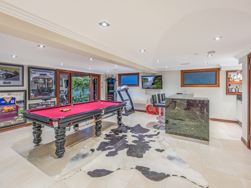 17 Colington Street, Mansfield QLD 4122