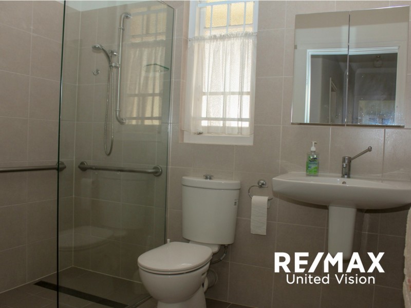 62 Dickenson Street, Carina QLD 4152