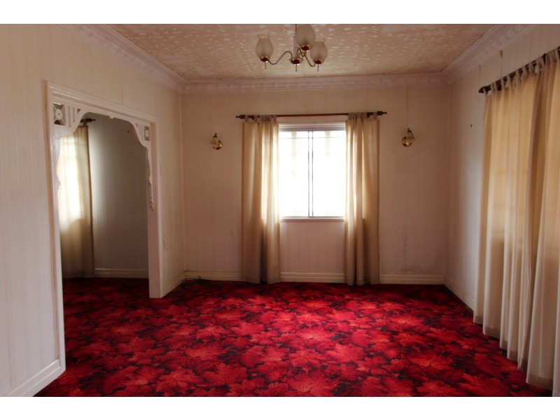 64 Dickenson Street, Carina QLD 4152