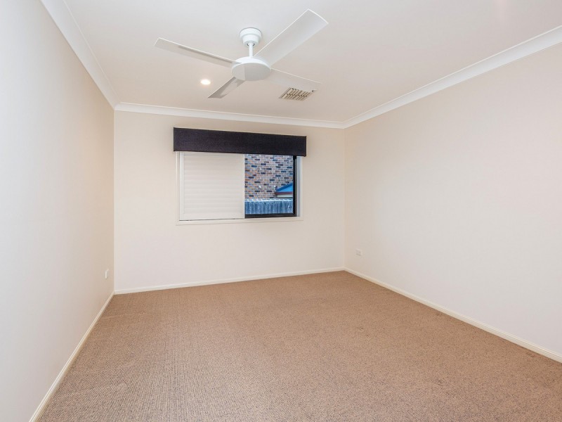 26 Clearmount Crescent, Carindale QLD 4152