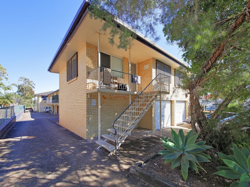 4/121 Old Cleveland Road, Greenslopes QLD 4120