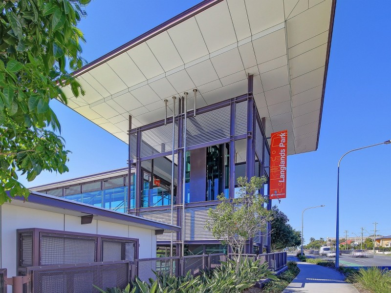4/121 Old Cleveland Road, Greenslopes QLD 4120