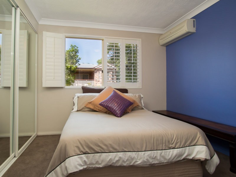 1/63 Kirkland Avenue, Coorparoo QLD 4151