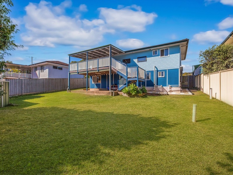 94 Mingera Street, Mansfield QLD 4122