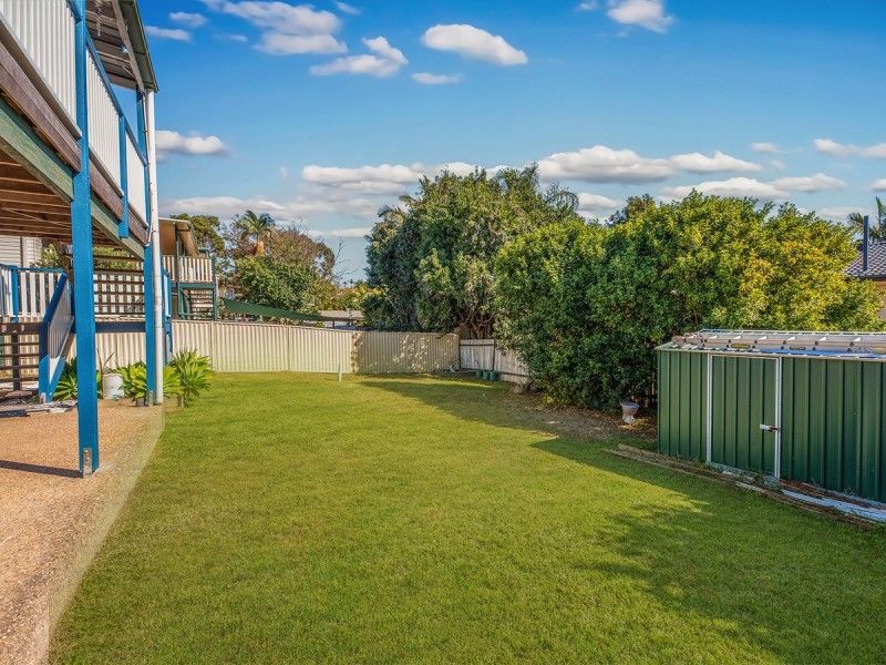 94 Mingera Street, Mansfield QLD 4122