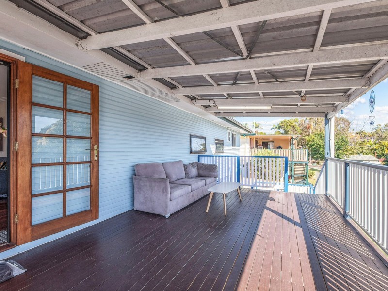 94 Mingera Street, Mansfield QLD 4122