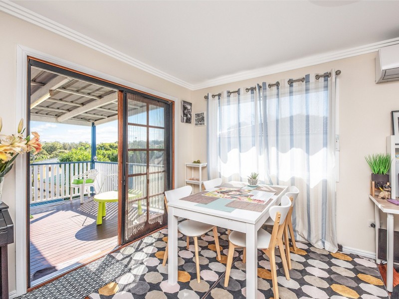 94 Mingera Street, Mansfield QLD 4122