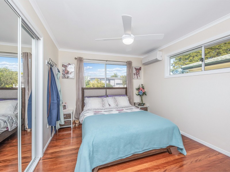 94 Mingera Street, Mansfield QLD 4122