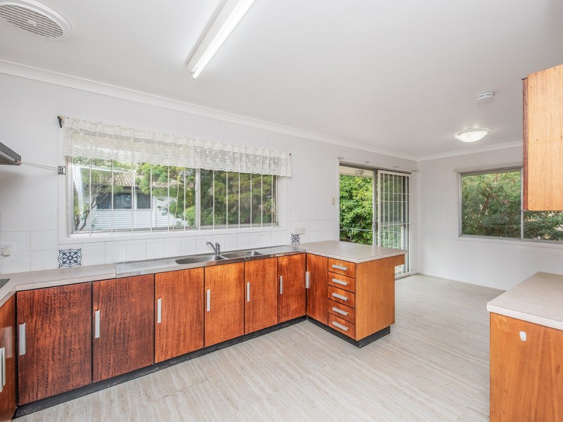 49 Lewana Street, Mansfield QLD 4122