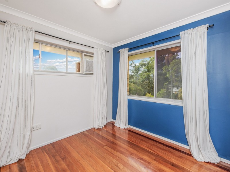 49 Lewana Street, Mansfield QLD 4122