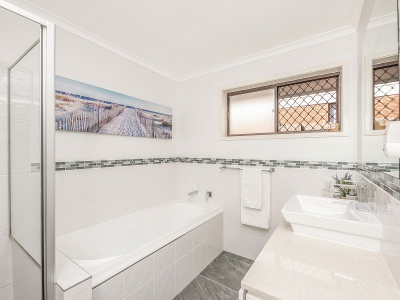 40 Greenland Street, Wishart QLD 4122