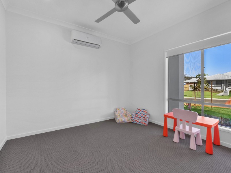 39 Lomond Circuit, Upper Kedron QLD 4055