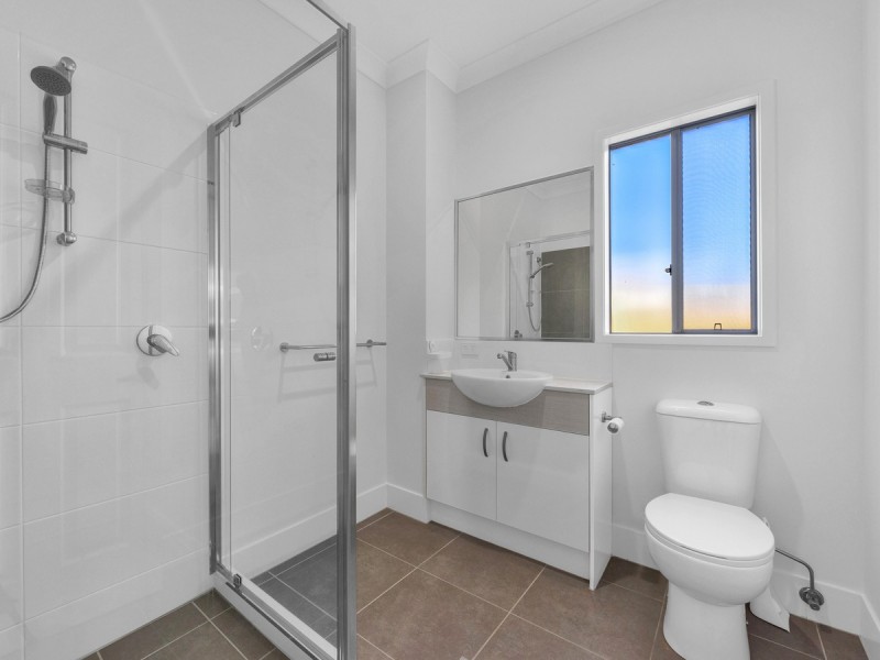39 Lomond Circuit, Upper Kedron QLD 4055