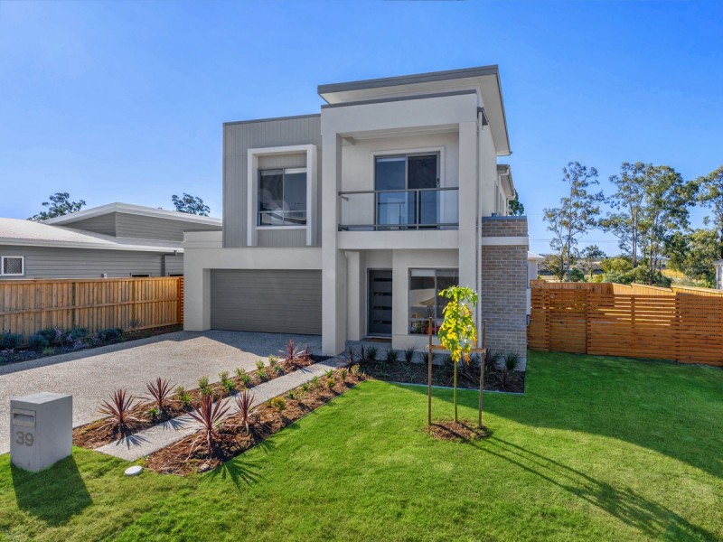 39 Lomond Circuit, Upper Kedron QLD 4055