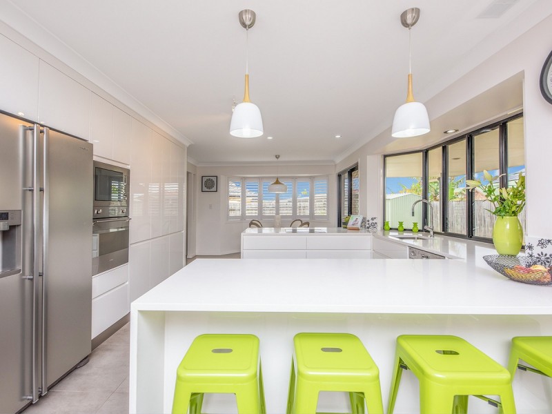 41 Chanel Crescent, Eight Mile Plains QLD 4113