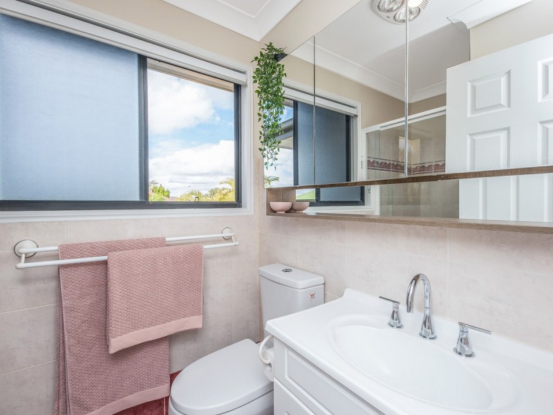 41 Chanel Crescent, Eight Mile Plains QLD 4113