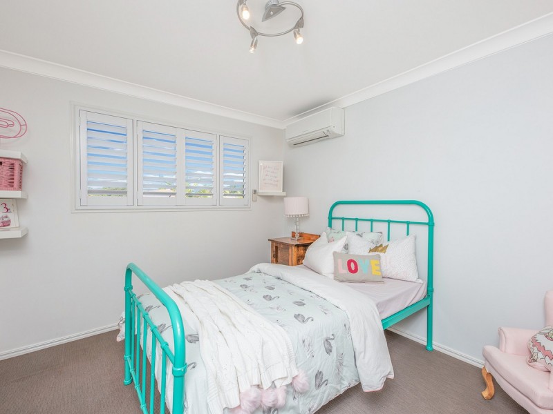 41 Chanel Crescent, Eight Mile Plains QLD 4113