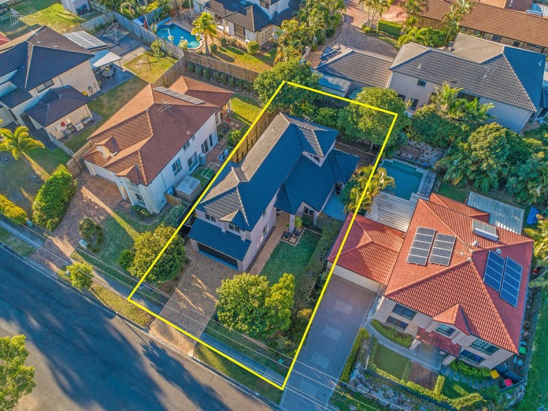 62 Eastwood Drive, Mansfield QLD 4122