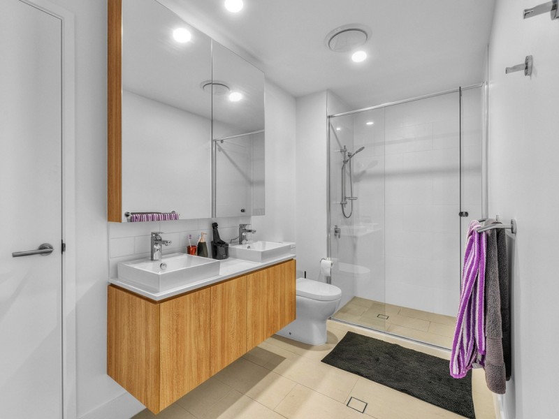 103/54 Lincoln Street, Greenslopes QLD 4120