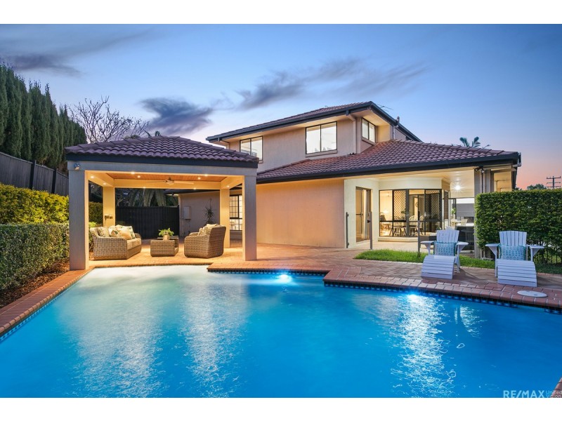 13 Ehlers Close, Carindale QLD 4152