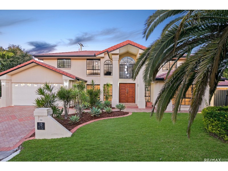 13 Ehlers Close, Carindale QLD 4152