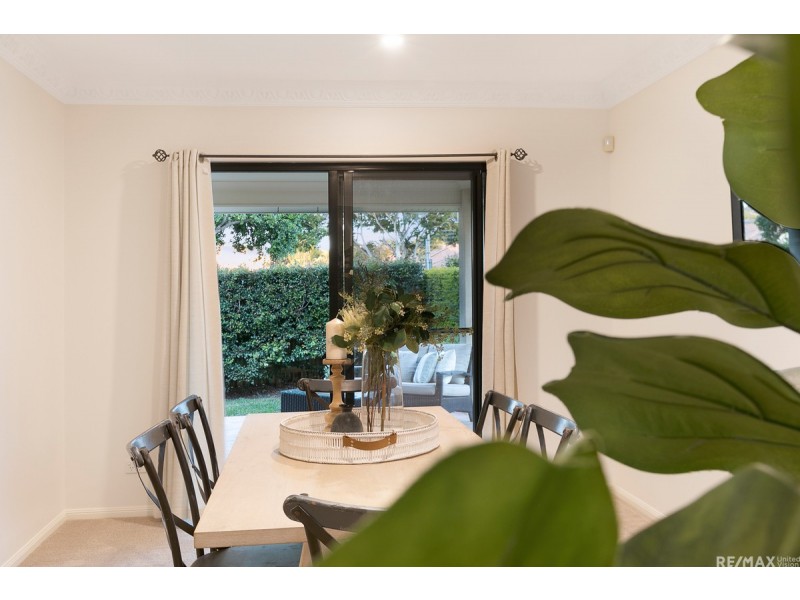 13 Ehlers Close, Carindale QLD 4152