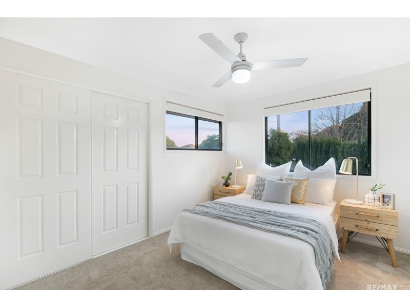 13 Ehlers Close, Carindale QLD 4152