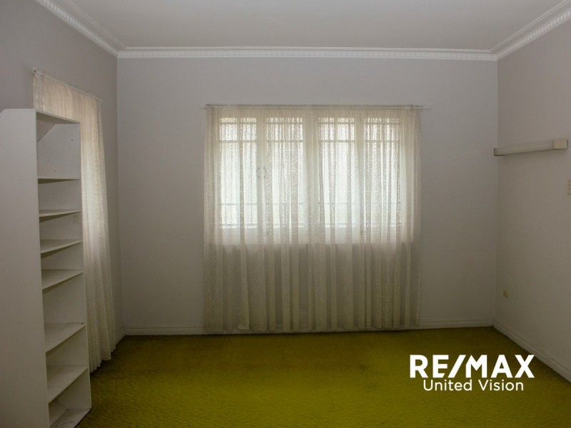 62 Dickenson Street, Carina QLD 4152