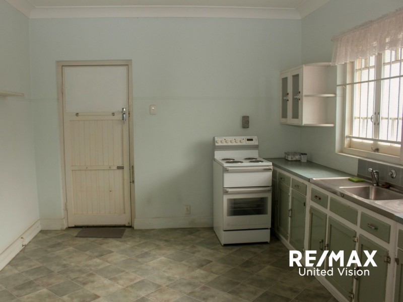 62 Dickenson Street, Carina QLD 4152