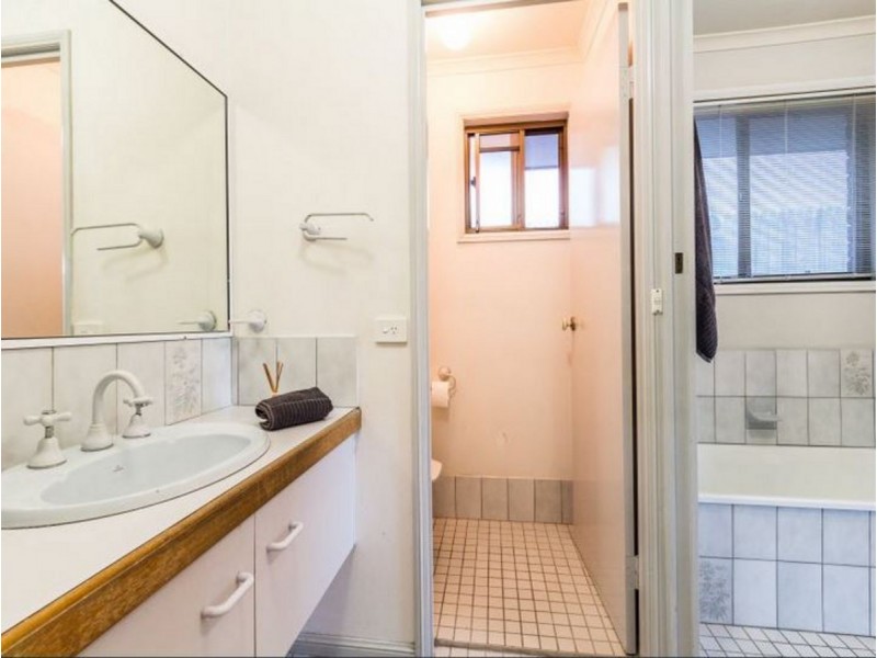 14 Goorari Street, Eight Mile Plains QLD 4113