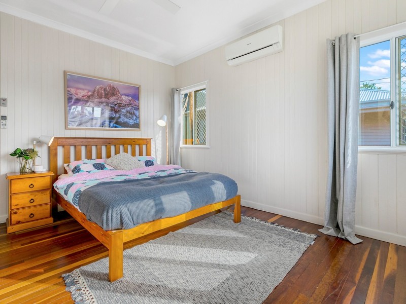 179 Beddoes Street, Holland Park QLD 4121