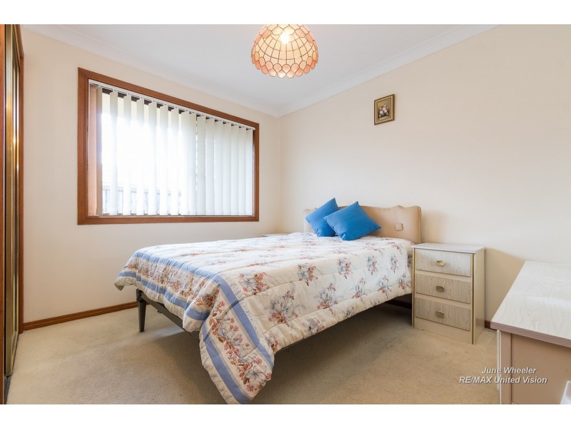 73 Cadogan Street, Carindale QLD 4152