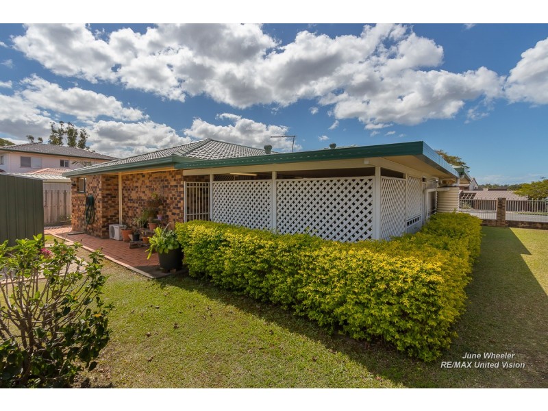 73 Cadogan Street, Carindale QLD 4152