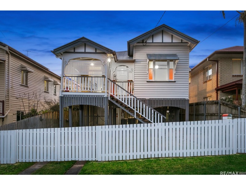 11 Primmer Street, Coorparoo QLD 4151