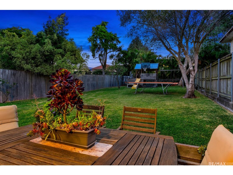 11 Primmer Street, Coorparoo QLD 4151