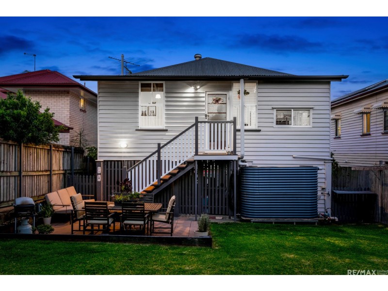 11 Primmer Street, Coorparoo QLD 4151