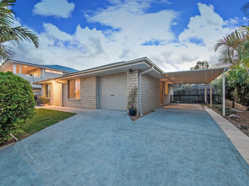 8 Chesney Street, Carina QLD 4152