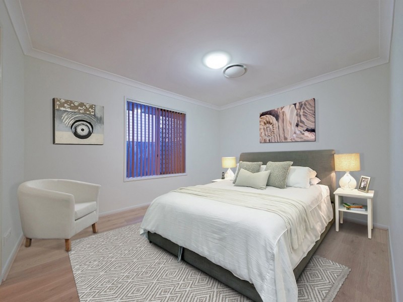 8 Chesney Street, Carina QLD 4152