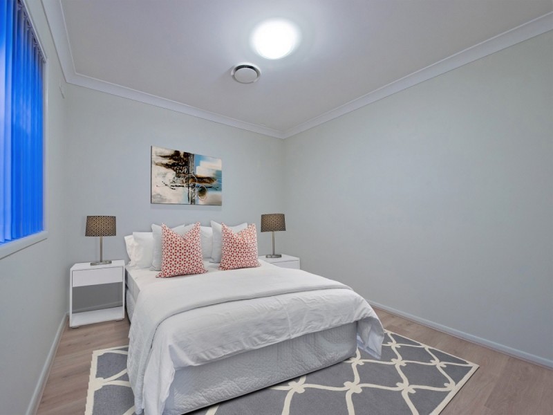 8 Chesney Street, Carina QLD 4152