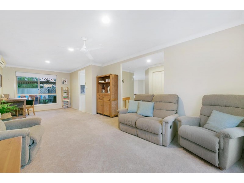 54 Isaacs Way, Wakerley QLD 4154