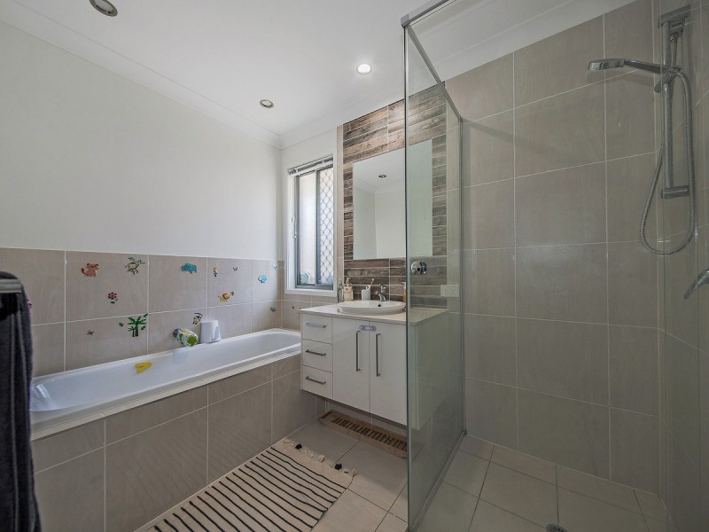 1 Glencoe Street, Thornlands QLD 4164