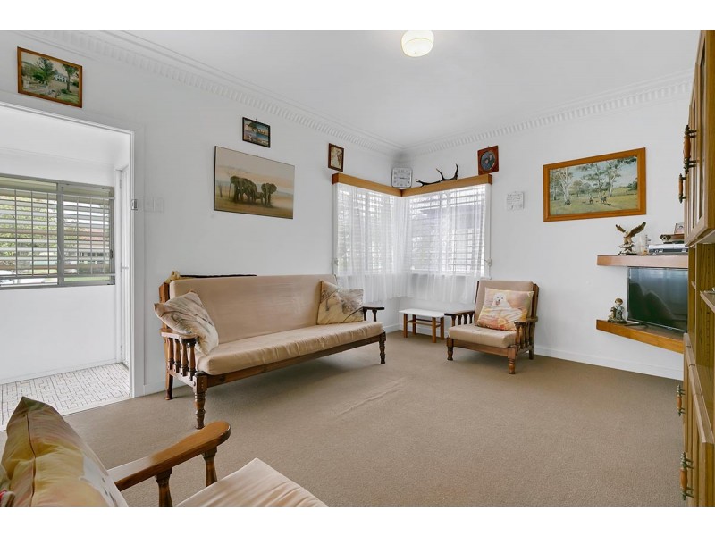 81 McConaghy Street, Mitchelton QLD 4053