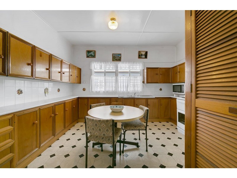 81 McConaghy Street, Mitchelton QLD 4053