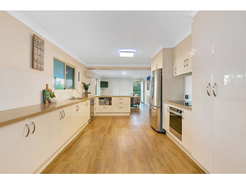 20 Monnow Place, Carina QLD 4152