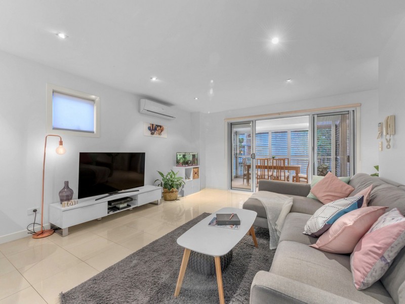 1/41 Weston Street, Coorparoo QLD 4151