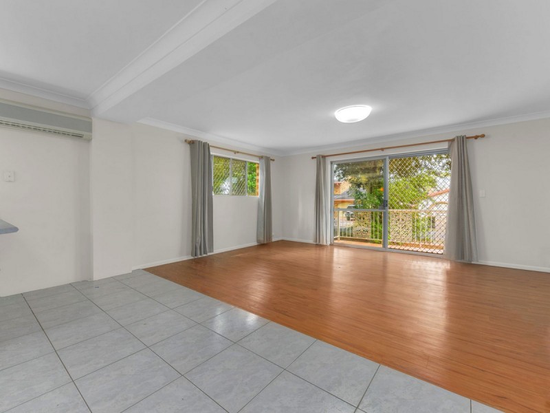 30 Faringdon Street, Robertson QLD 4109